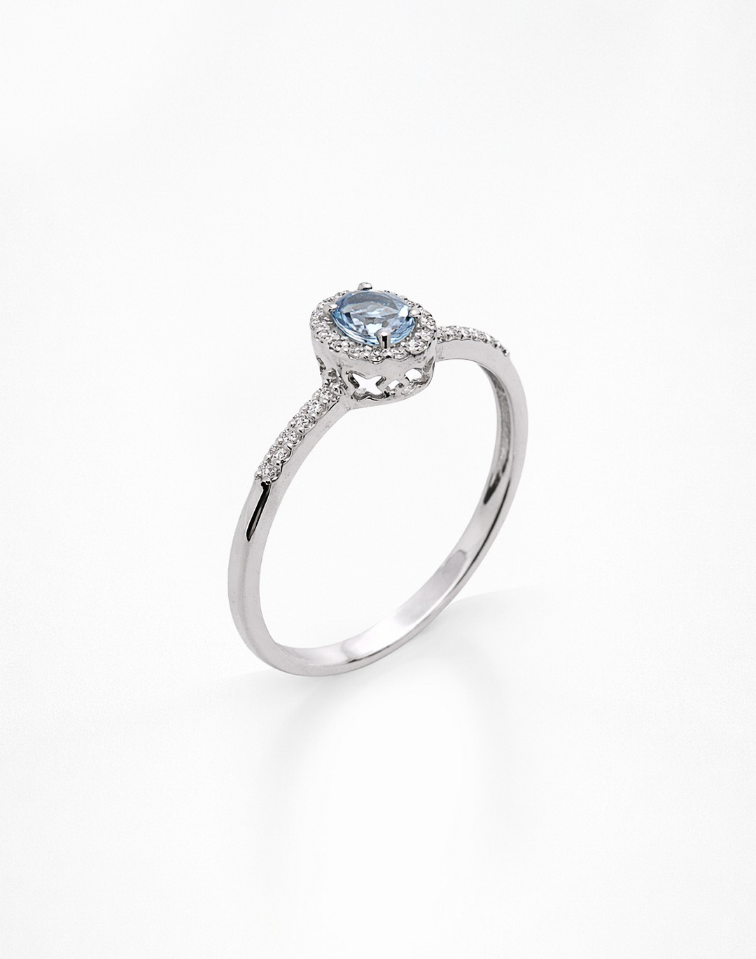 ANELLO OVALE ACQUAMARINA