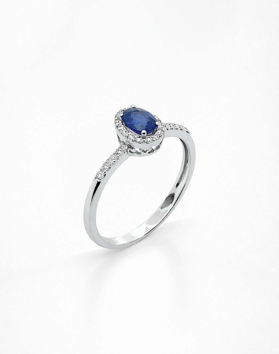 ANELLO OVALE ZAFFIRO